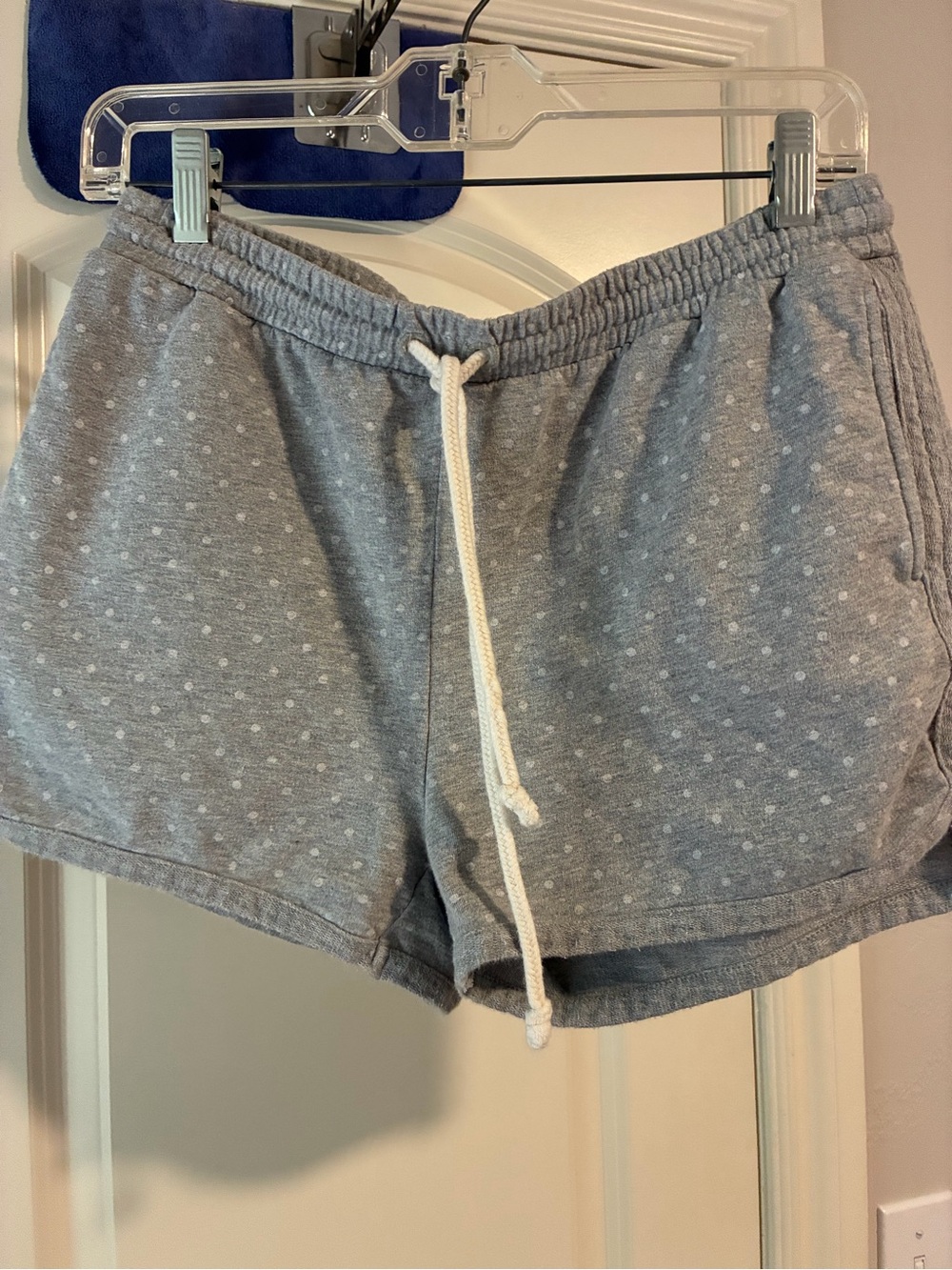 Lucky Brand Gray Polka Dot Drawstring Athletic Shorts